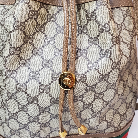 Vintage Authentic Gucci Bucket Bag - Picture 16 of 16